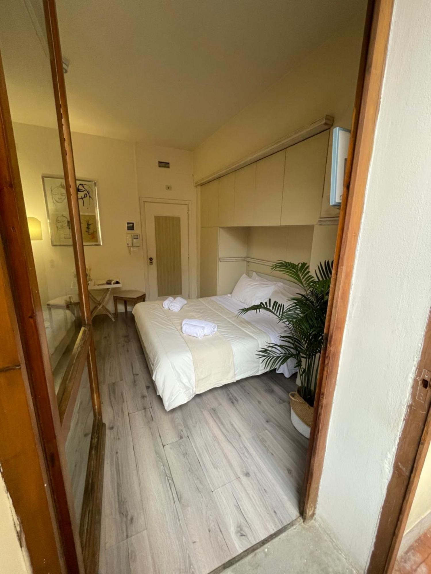 Charming Studio Next To The Duomo Florence Exterior photo